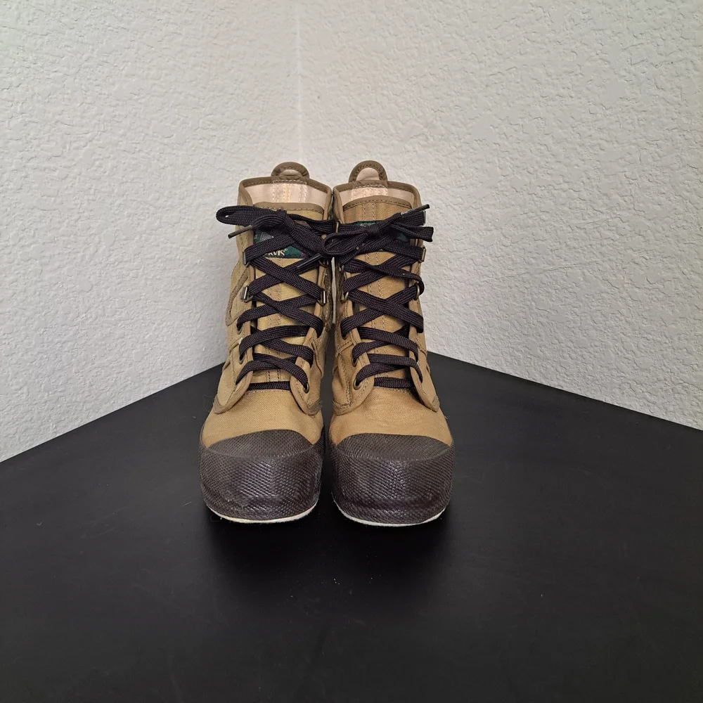 Orvis Boys/Girls Size 6 Fly Fishing Wading Boots Khaki Canvas Felt Bottoms